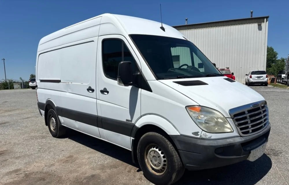 2011 Freightliner Sprinter 2500 Cargo Van
180119 miles
Ships nationwide
#A2856354