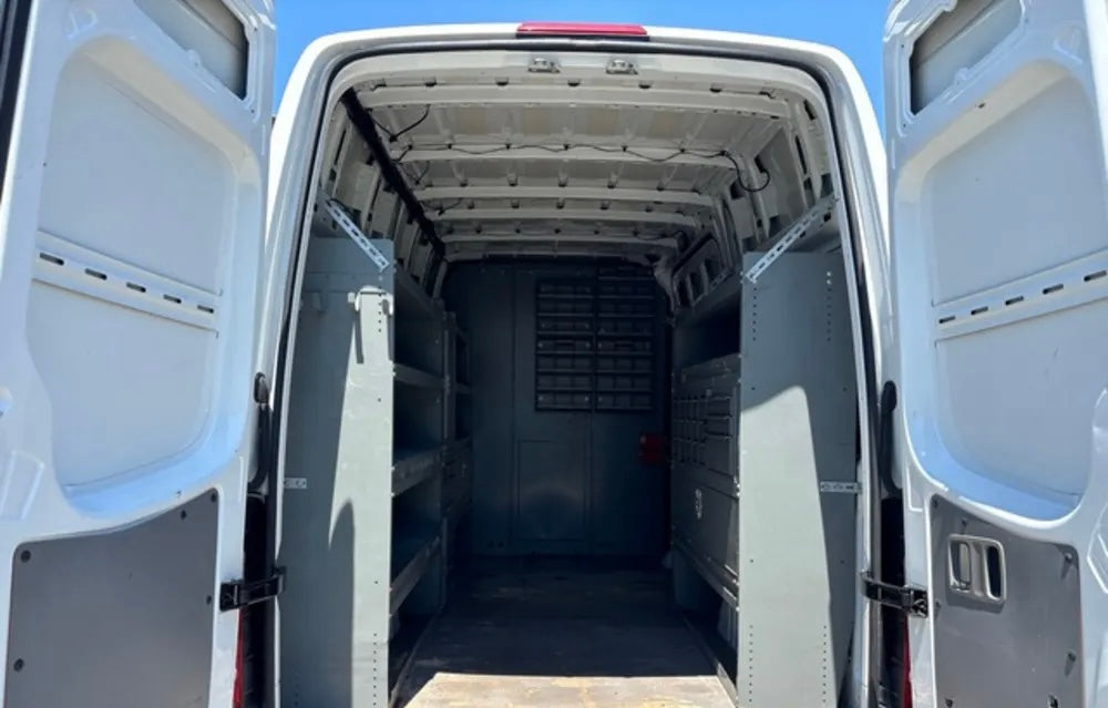 2011 Freightliner Sprinter 2500 Cargo Van
180119 miles
Ships nationwide
#A2856354