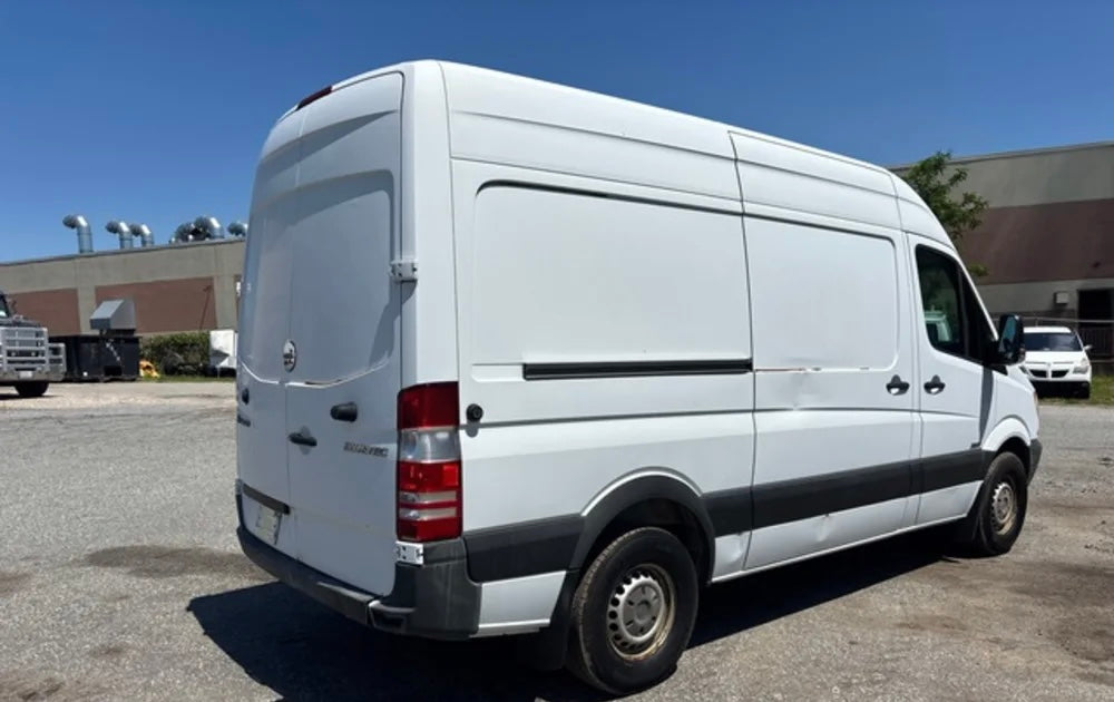 2011 Freightliner Sprinter 2500 Cargo Van
180119 miles
Ships nationwide
#A2856354