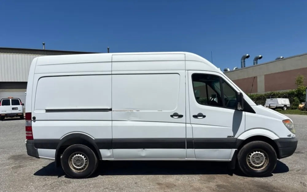 2011 Freightliner Sprinter 2500 Cargo Van
180119 miles
Ships nationwide
#A2856354