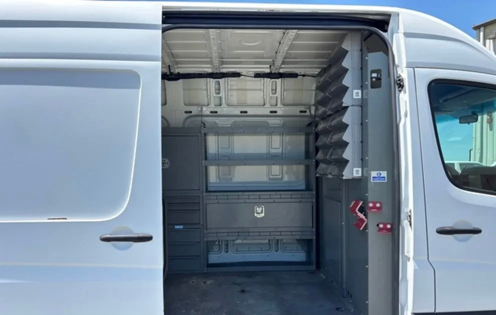 2011 Freightliner Sprinter 2500 Cargo Van
180119 miles
Ships nationwide
#A2856354